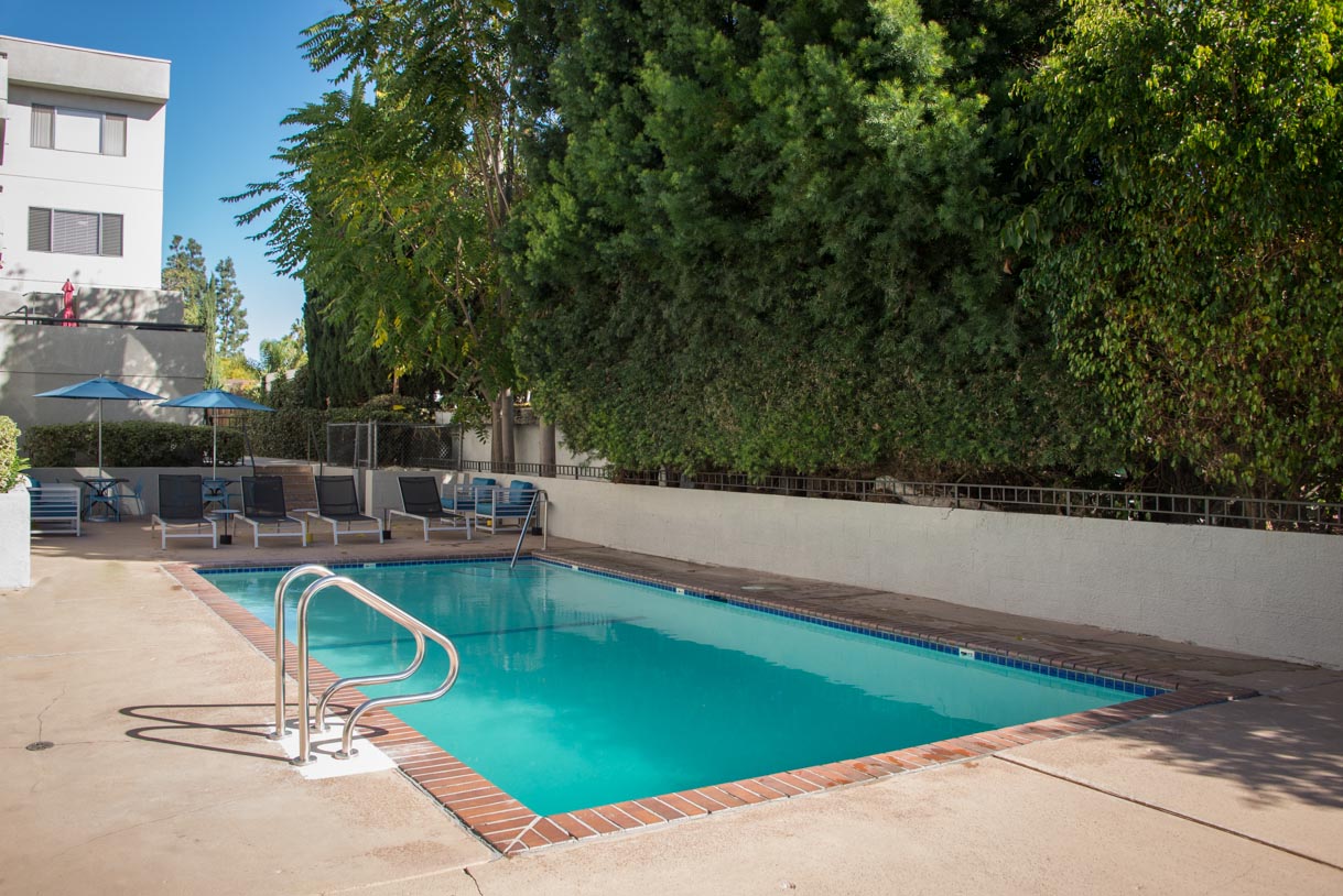 IMT 6228 Fulton Pet Friendly Apartments in Van Nuys