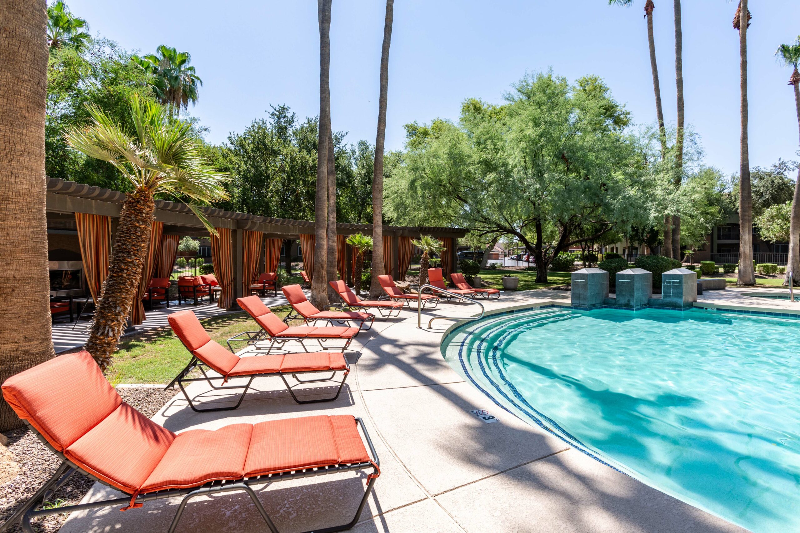 IMT Riverview Pool