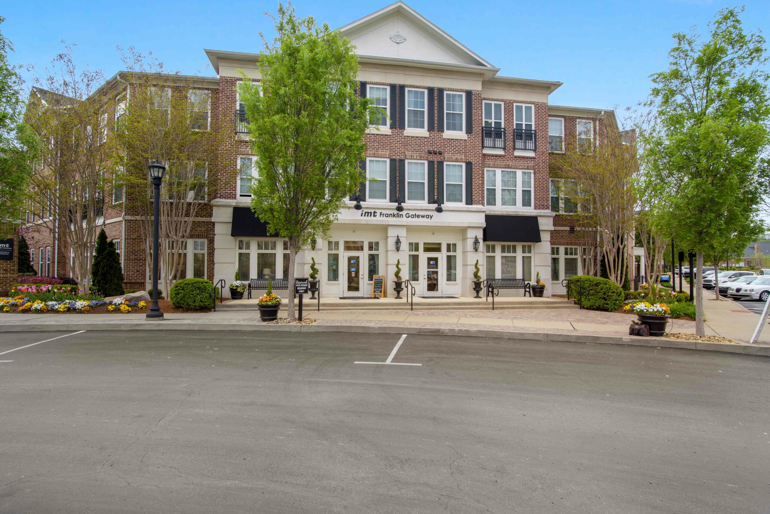 IMT Franklin Gateway Virtually Tour Pet Friendly Apartments In Franklin