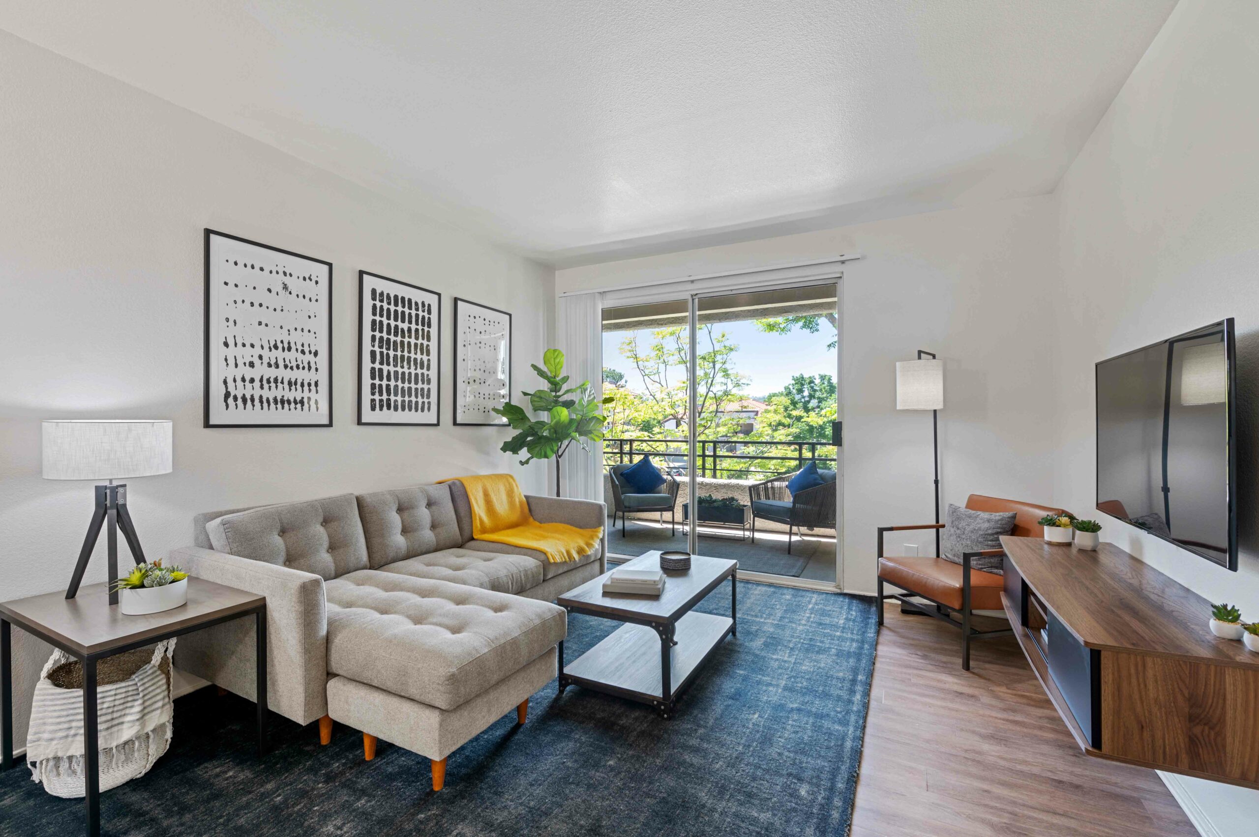 IMT Stevenson Ranch Explore Apartments & Mountain Views From Santa