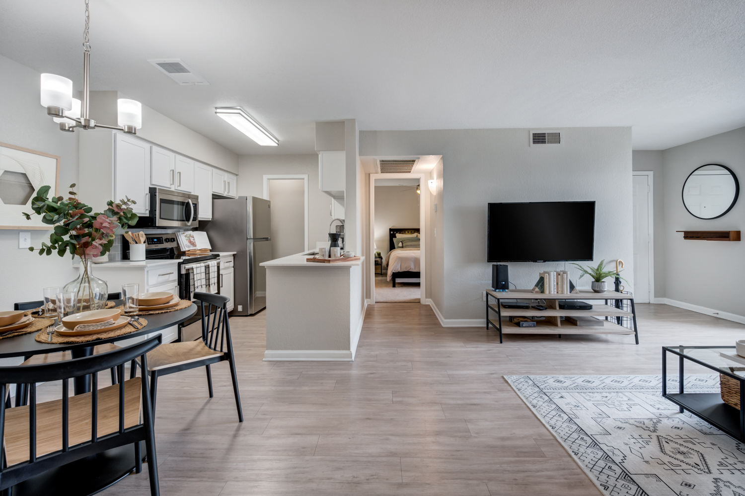 IMT Ahwatukee Newly Remodeled Apartments For Rent In Phoenix