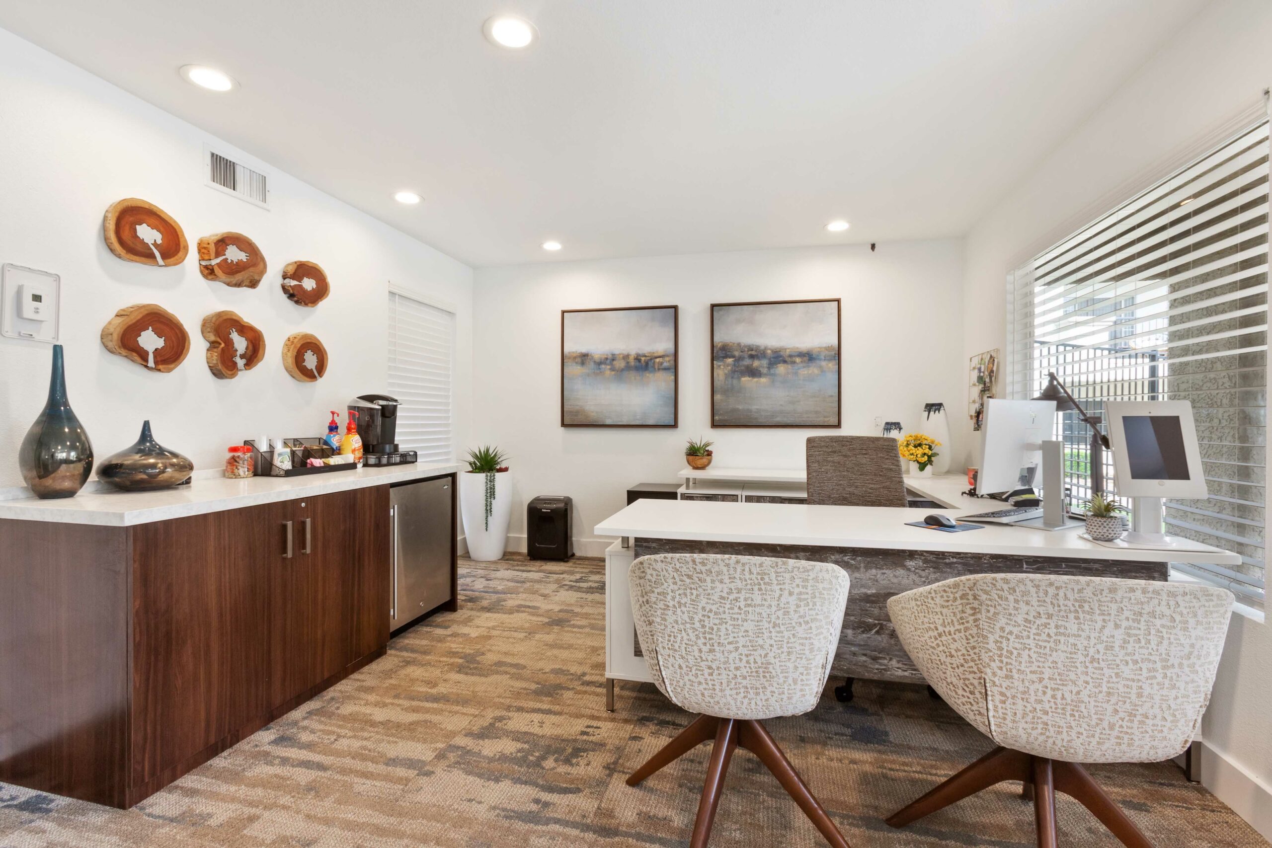 IMT Ahwatukee Newly Remodeled Apartments For Rent In Phoenix