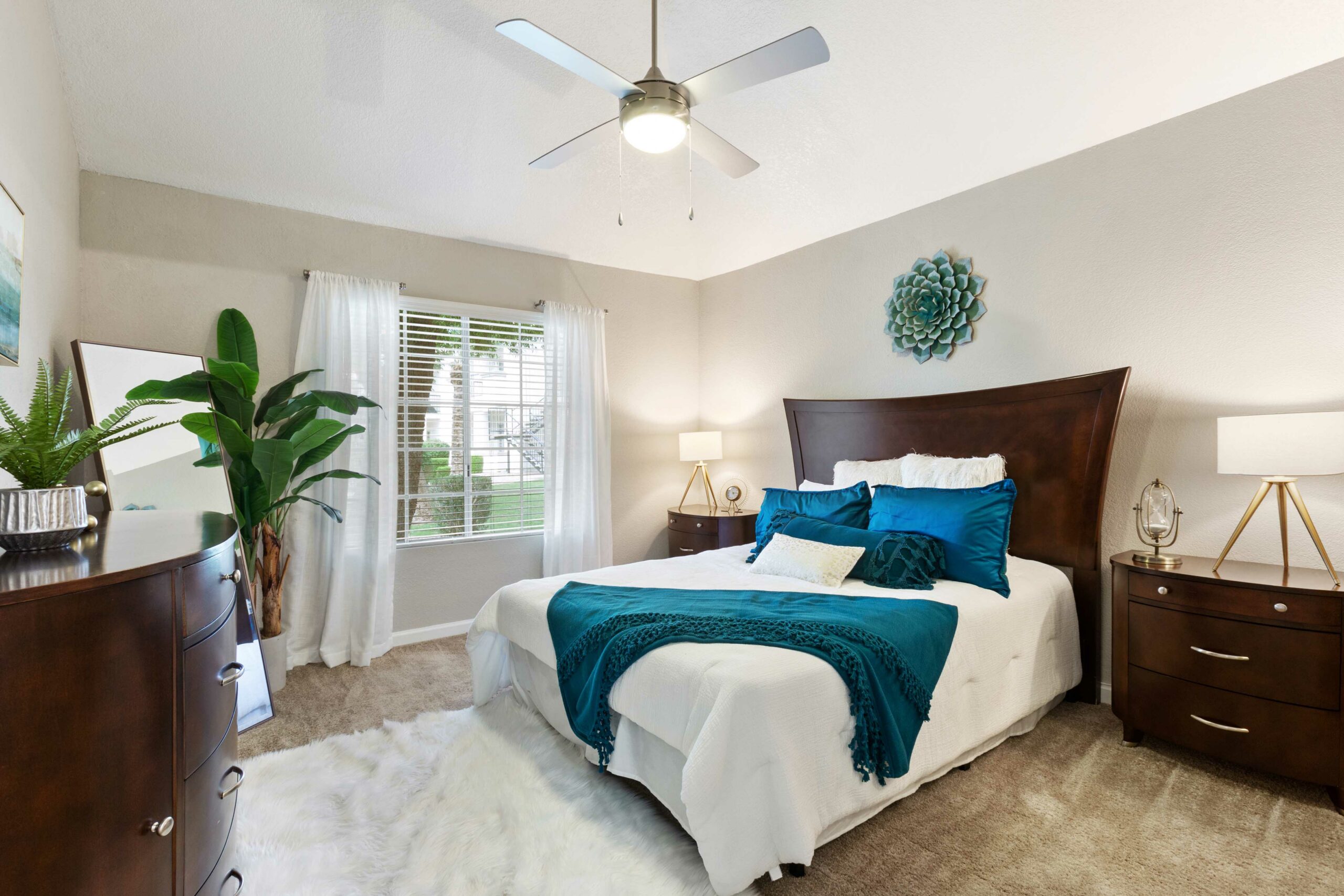 IMT Ahwatukee Newly Remodeled Apartments For Rent In Phoenix