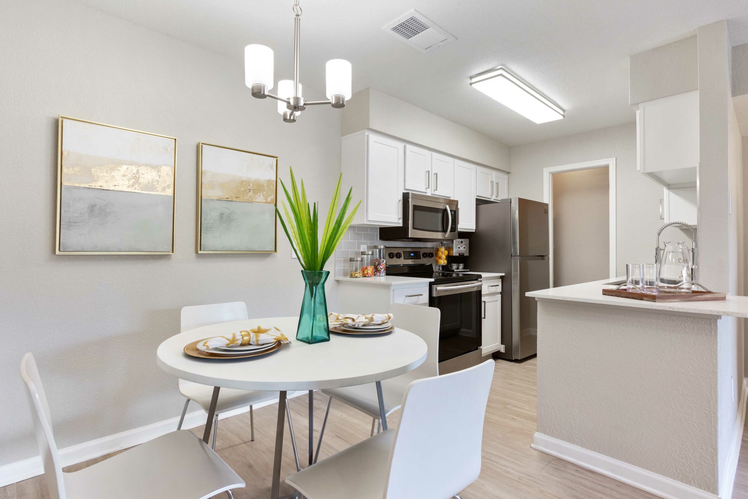 IMT Ahwatukee Newly Remodeled Apartments For Rent In Phoenix