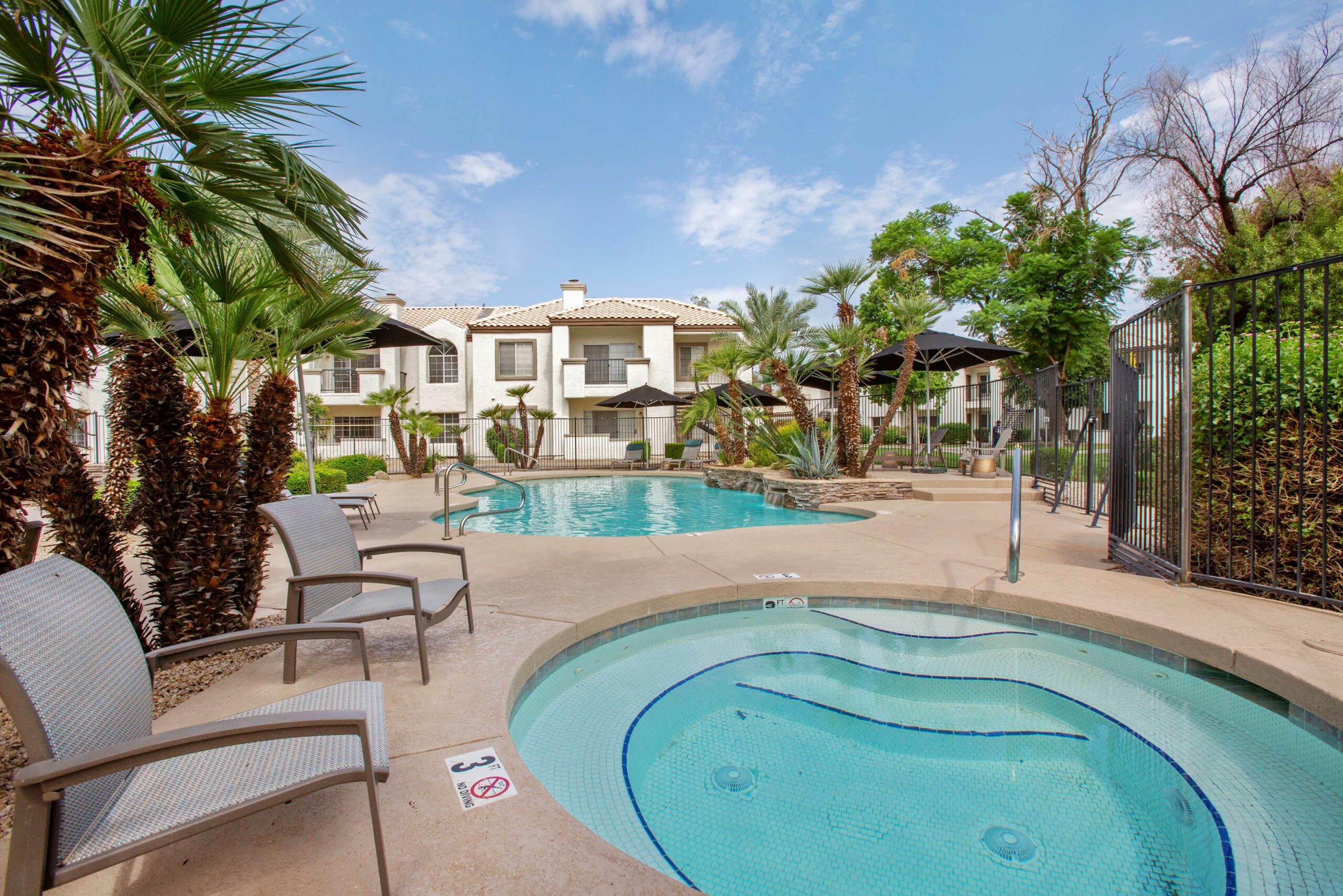 IMT Ahwatukee Newly Remodeled Apartments For Rent In Phoenix