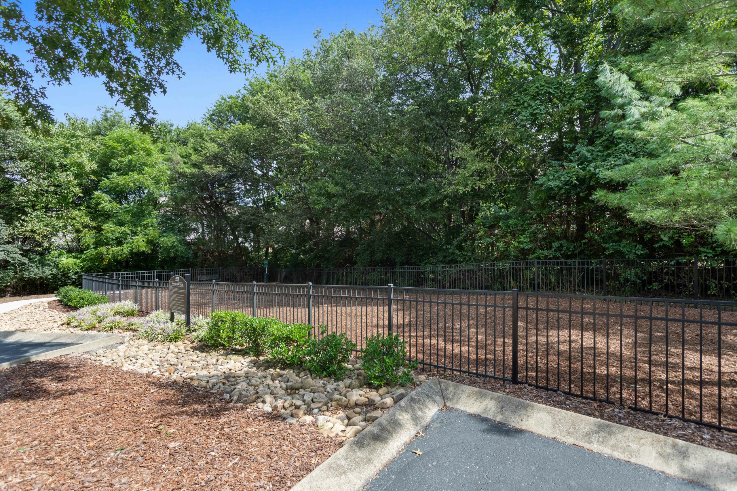 IMT Cool Springs Explore One, Two & Three Bedroom Apartments